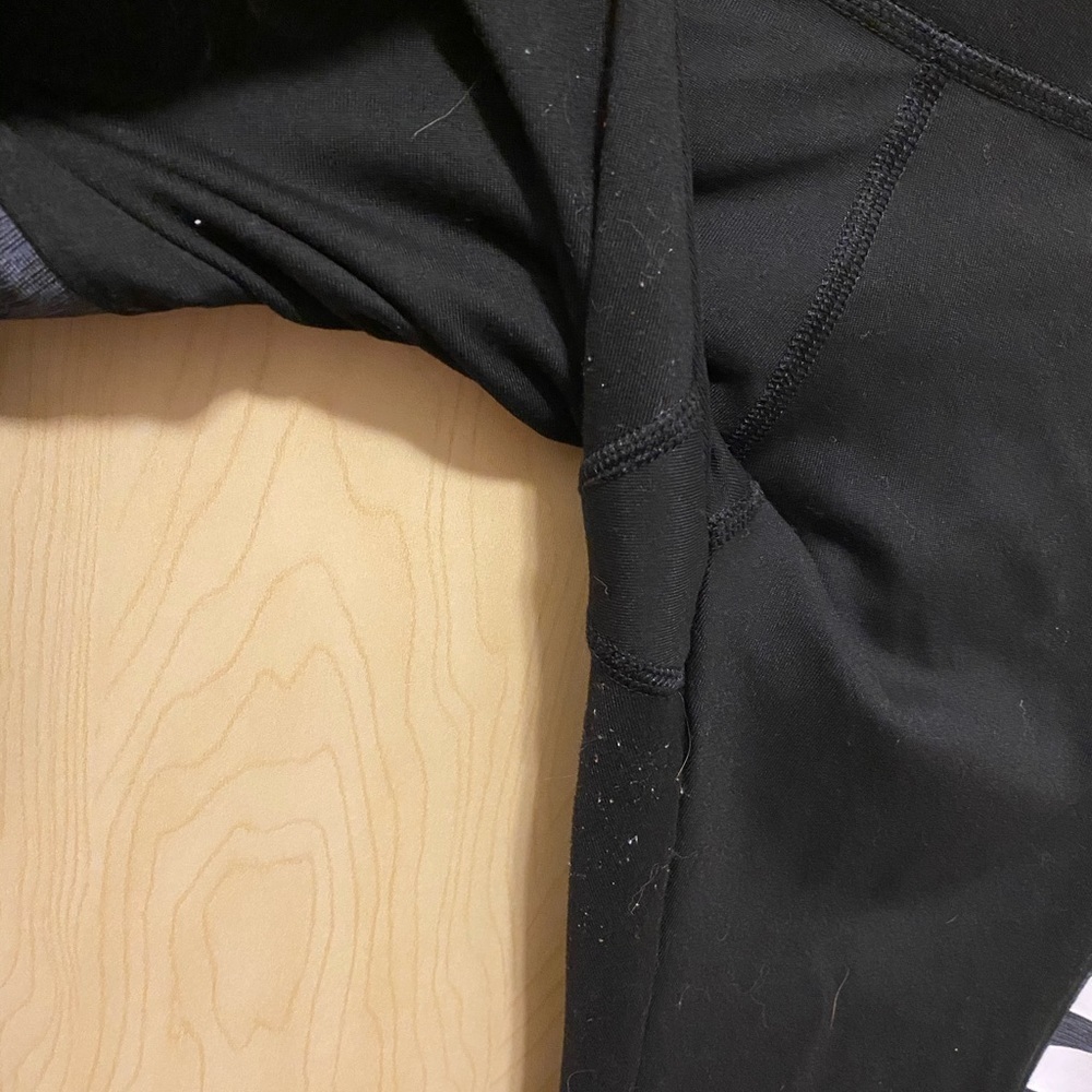 VS pink leggings - Picture 3 of 4